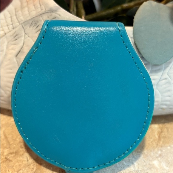 Rowallan Turquoise Leather Coin Holder - Picture 2 of 8